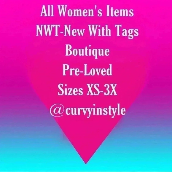 Welcome to My Closet @curvyinstyle - Picture 1 of 3